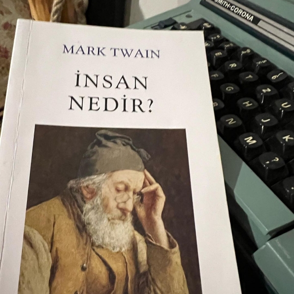 İnsan Nedir?